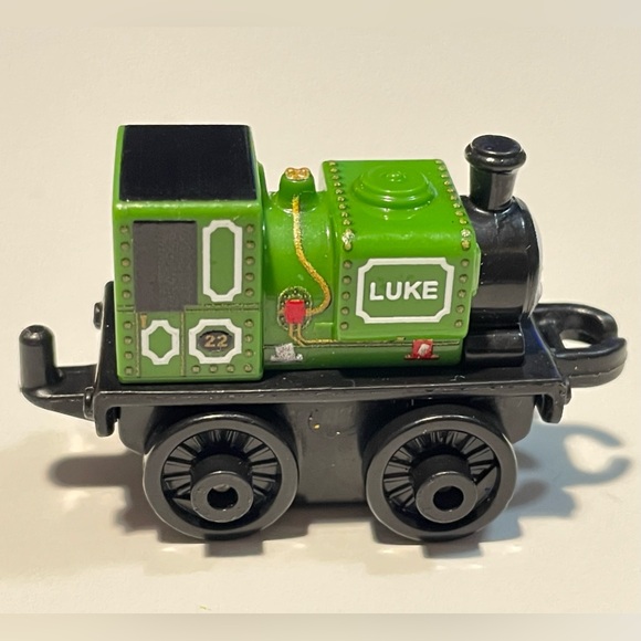 Thomas and Friends Minis Classics Luke Train Tank Engine Mattel 2014 Toy Train - Picture 2 of 6